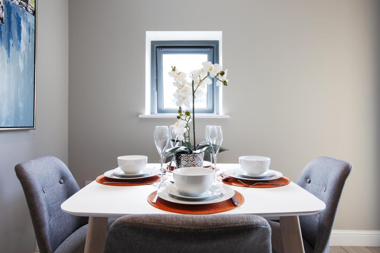 אוקספורד Urban Living'S - The Wesley Beautiful City Centre Apartment With Balcony מראה חיצוני תמונה